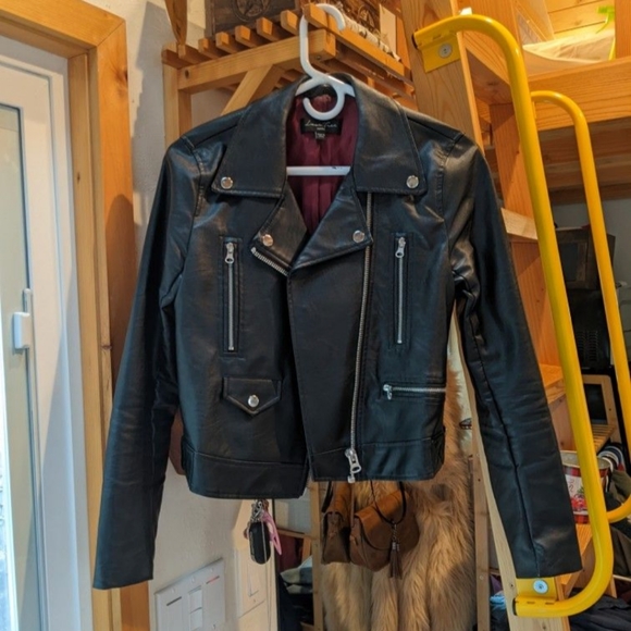 Faux Leather Jacket - Super High Quality! - Picture 2 of 10